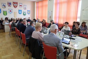 Zdjęcie główne dla wydarzenia: XXI Sesja Rady Powiatu Tureckiego