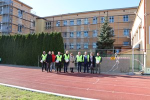 Zdjęcie główne dla wydarzenia: Bezpieczna modernizacja I Liceum Ogólnokształcącego im. T. Kościuszki w Turku – inwestycja w komfort i przyszłość uczniów