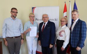 Zdjęcie główne dla wydarzenia: Podpisano umowę na III etap remontu drogi na odcinku Tarnowski Młyn – Ruda
